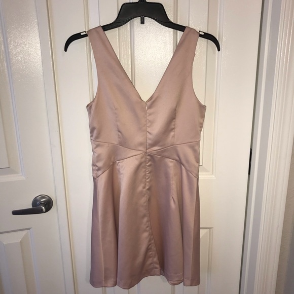 NWOT Blush pink satin-y dress - Picture 5 of 5